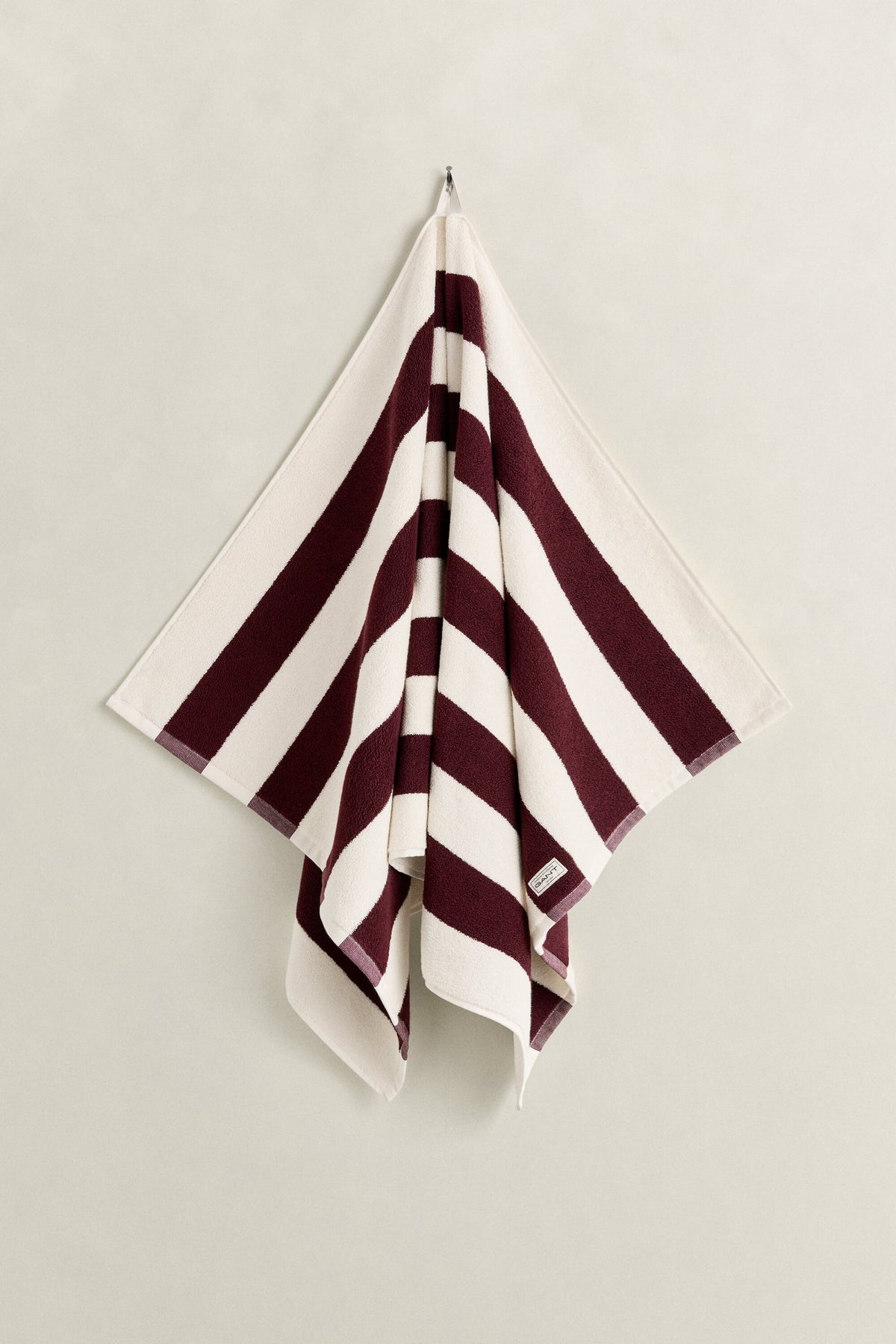 GANT Home Organic Premium Towel Stripe Darkened Wine pyyhe 70 x 140 cm